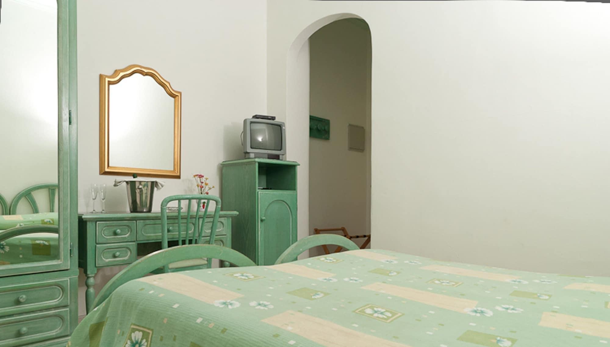 Hotel Del Postiglione Іскія Екстер'єр фото